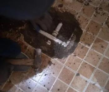 沁县卫生间漏水维修公司为您分享下卫生间渗水如何处理及注意事项